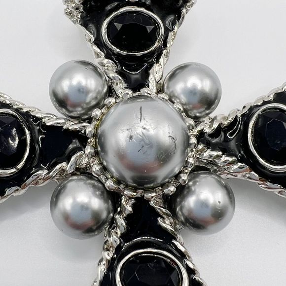Vintage Maltese Cross Brooch Pin Faux Pearl Enamel Rhinestone 3" Statement Heavy - Picture 7 of 10